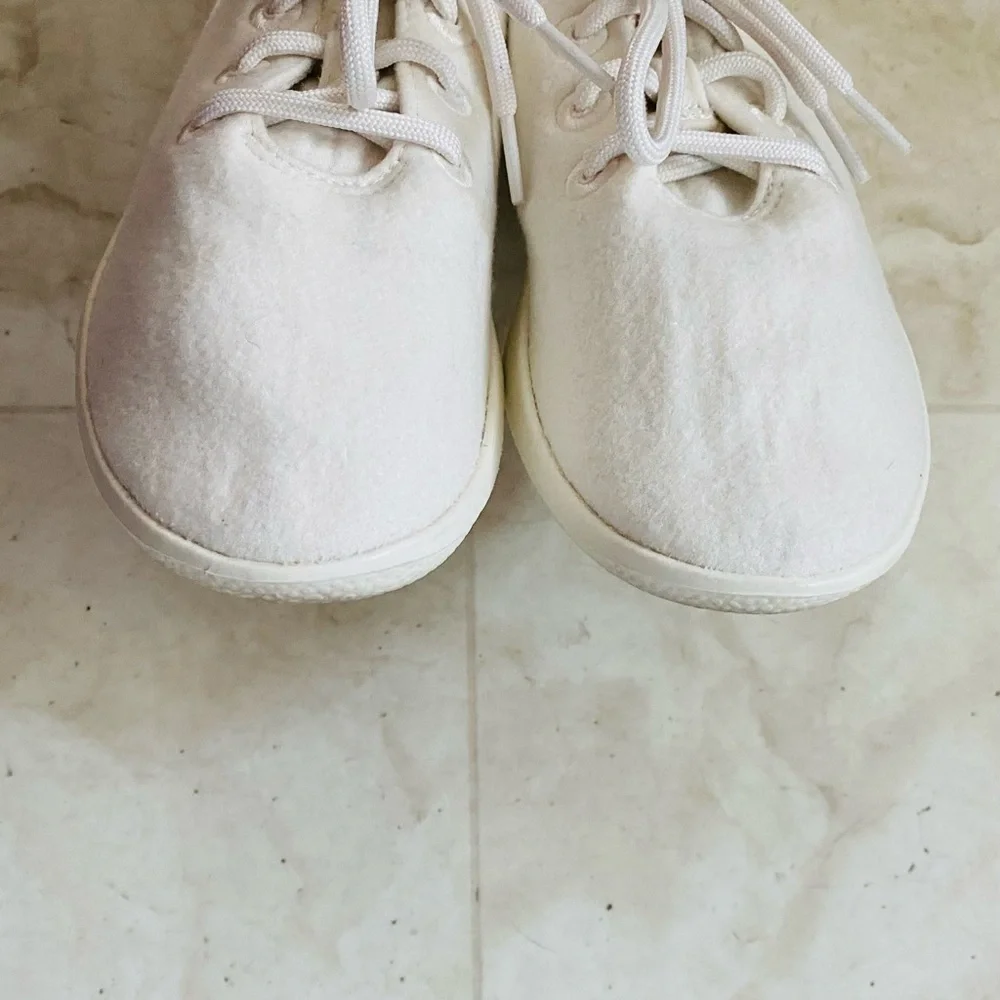 $110 allbirds Wool Runner Comfort Light Weight Sneakers Natural White size 7